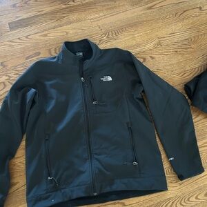 The North Face Men's Black Performance Jacket